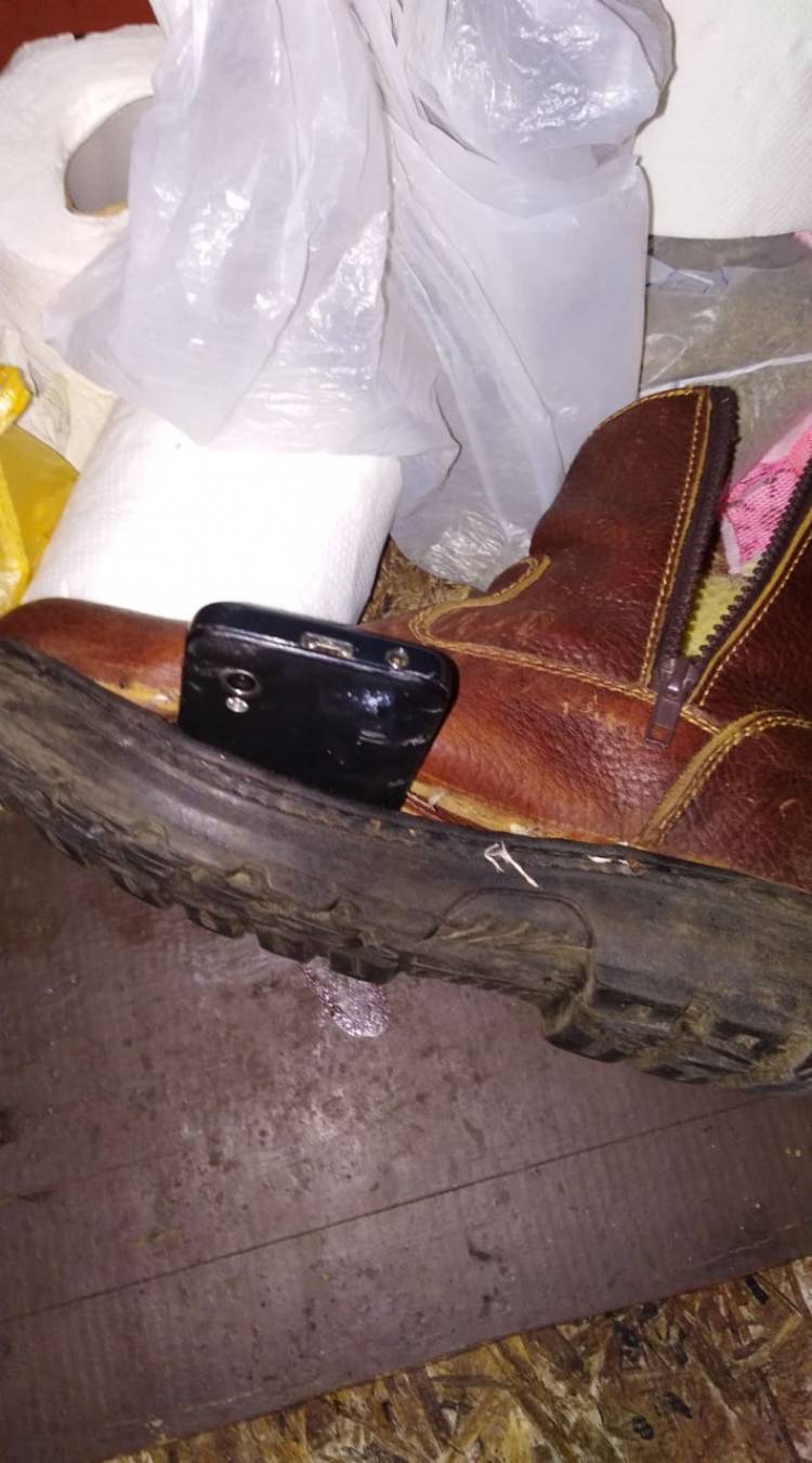 Incauta marihuana y celulares tras un intercambio de zapatos entre visitas e internos en la cárcel de Cauquenes