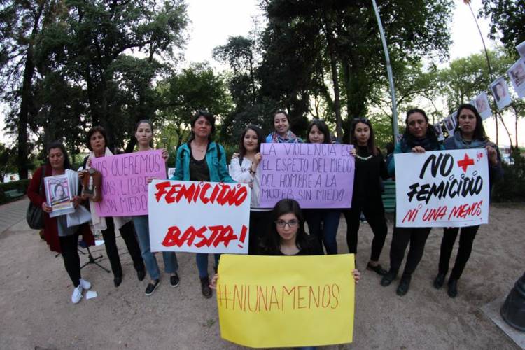 Movimiento “Mujeres por Linares” exige indagar caso de intento de “secuestro” frustrado