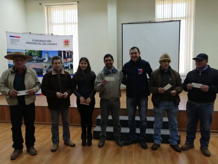 INDAP entregó aportes a campesinos de la provincia de Linares