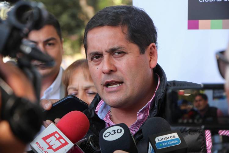 Alcalde Meza se entrevista con fiscal nacional por casos policiales “emblemáticos” de Linares