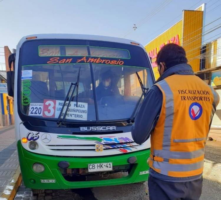 Línea de Taxibuses “San Ambrosio” comunica suspensión del servicio debido a cuarentena obligatoria en Linares
