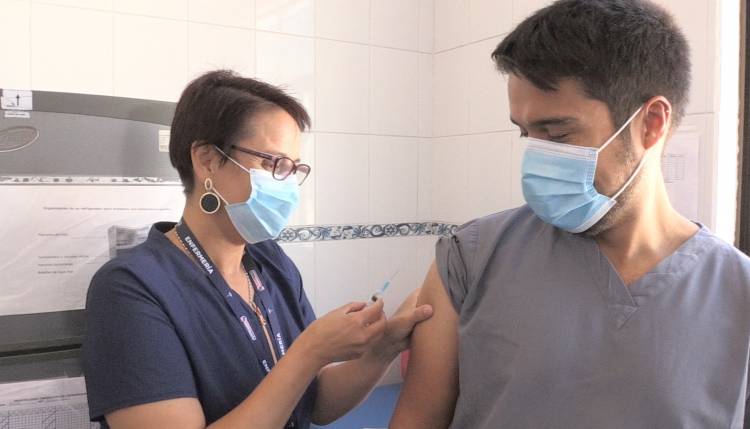 Colbún llega al 51 por ciento de vacunación con primera dosis contra el Covid-19